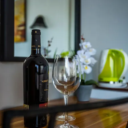 Seaview Escape Summer Nights 3* マルサスカーラ