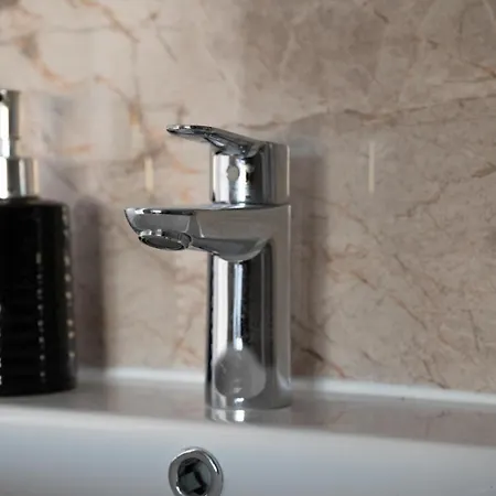 Seaview Escape Summer Nights ゲストハウス 3*