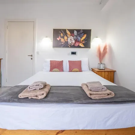 ゲストハウス Seaview Escape Summer Nights