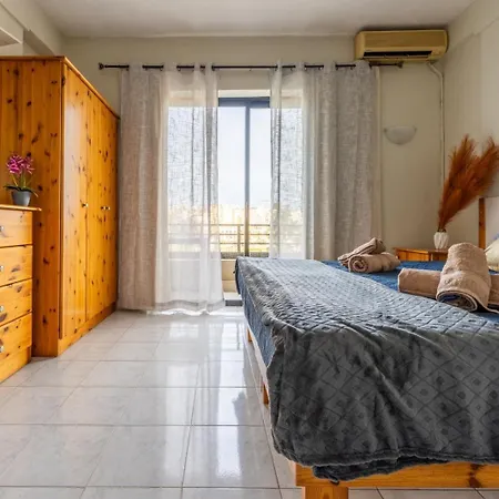 Seaview Escape Summer Nights ゲストハウス 3*