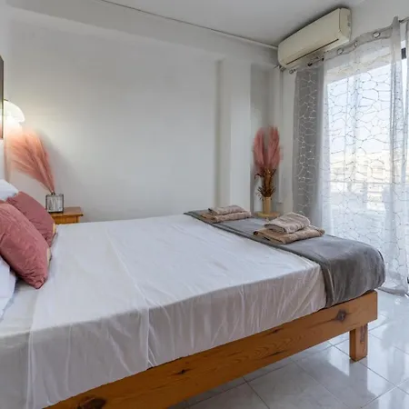 Seaview Escape Summer Nights Guest house Marsaskala
