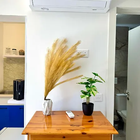 Seaview Escape Summer Nights マルサスカーラ