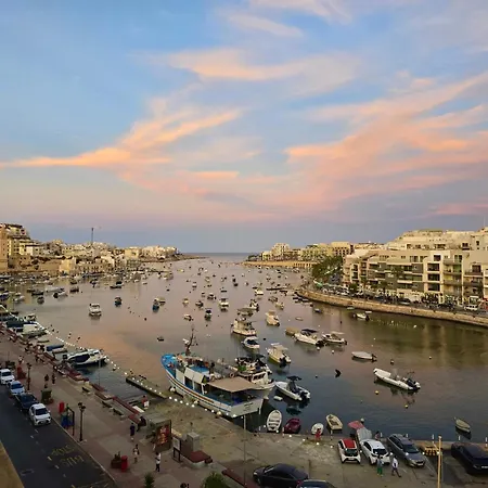 Seaview Escape Summer Nights ゲストハウス マルサスカーラ