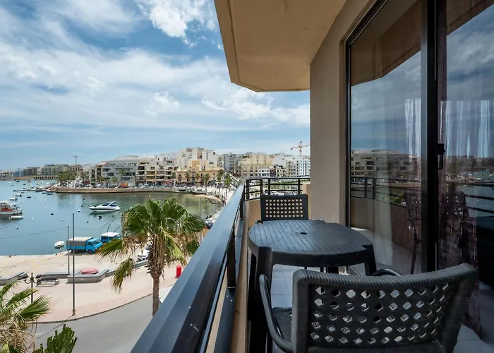 Seaview Escape Summer Nights Гостевой дом Марсаскала