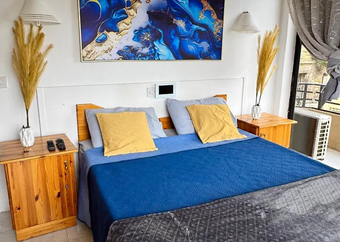 Гостевой дом Seaview Escape Summer Nights Марсаскала