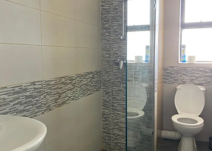 Гостевой дом Seaview Escape Summer Nights 3*