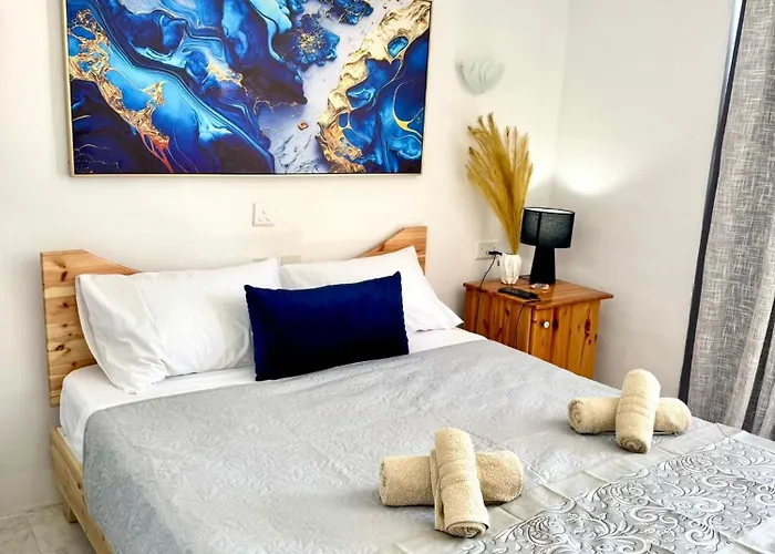 Seaview Escape Summer Nights